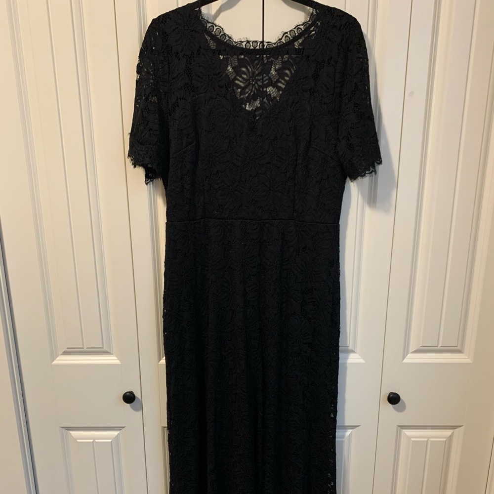 VF Show Dress - Picture 1 of 4